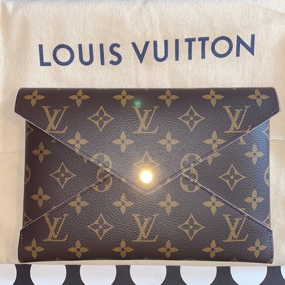 LOUIS VUITTON Monogram Large Kirigami Pochette - Picture 4 of 7